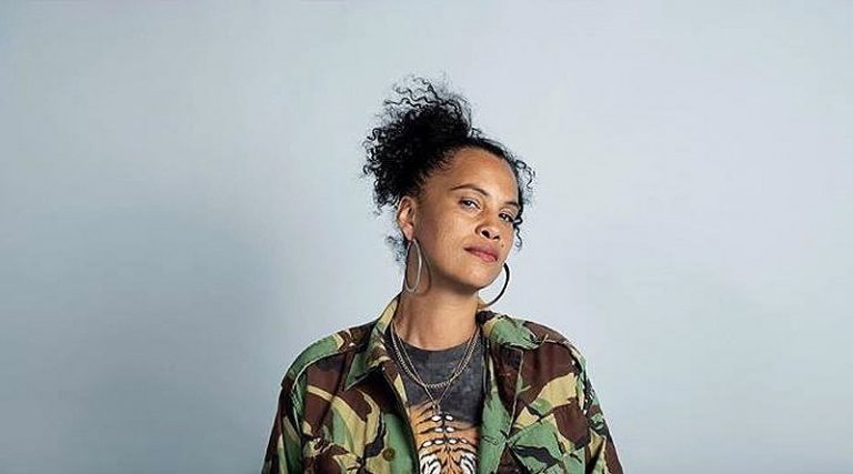 Neneh Cherry Regresa Junto A Four Tet Y 3d De Massive Attack Muzikalia