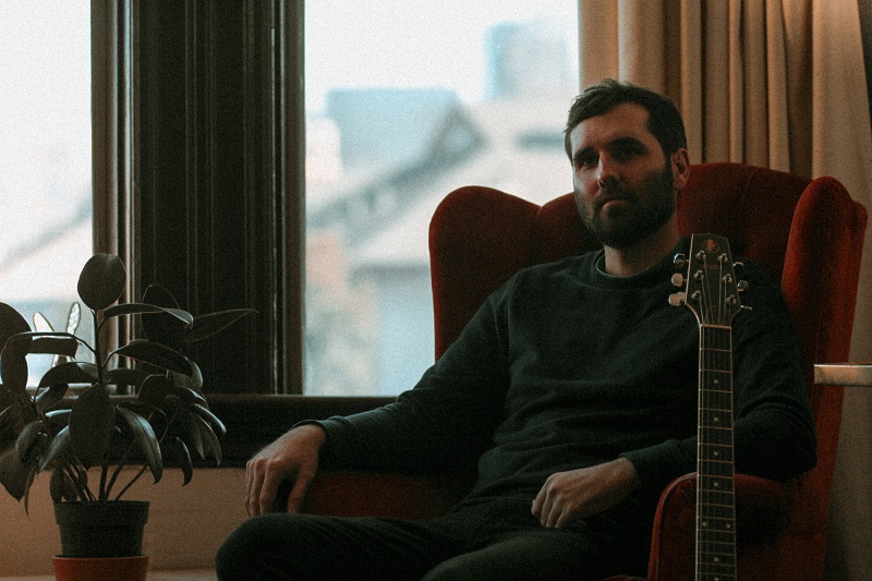 Strange Pilgrim foto