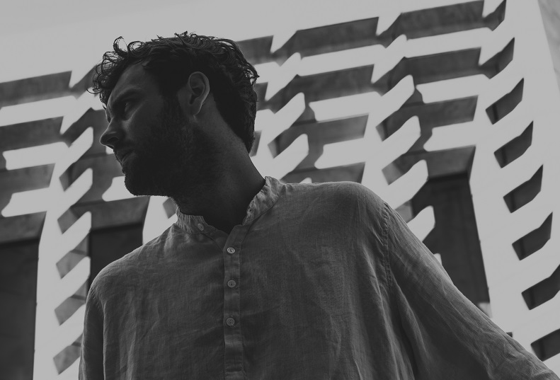 Blanco White foto 2020