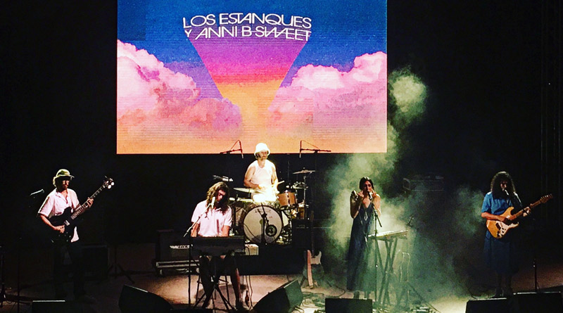 Los Estanques y Anni B Sweet