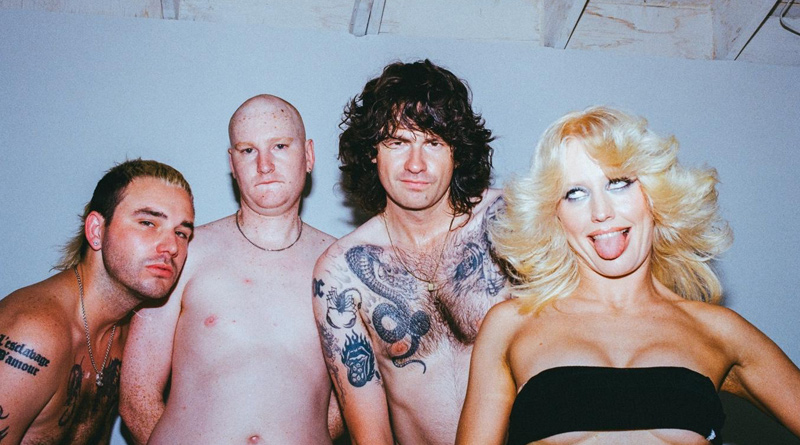 Amyl and the Sniffers