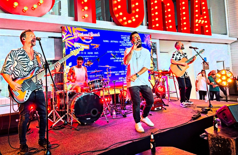 Los Aslándticos en concierto Málaga 22/05/2025