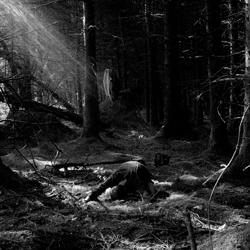 Portada Monolito Negro