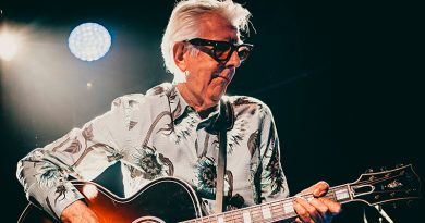 Nick Lowe