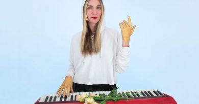 La Fiancée Solitaire foto