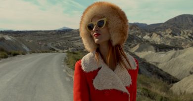 Clara Plath videoclip "Una nueva idea"